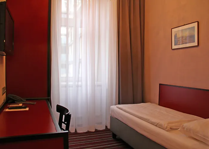 Hotel Fuerst Metternich 3*
