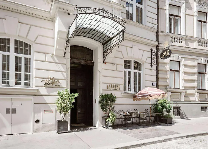 Hotel Fuerst Metternich 3*