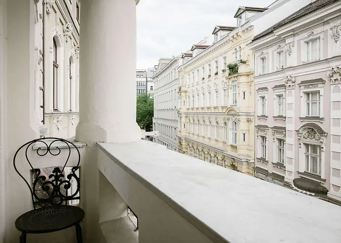 Hotel Fuerst Metternich 3*