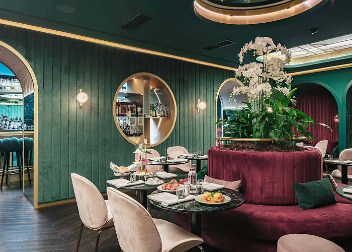 Fuerst Metternich Hotel 3*